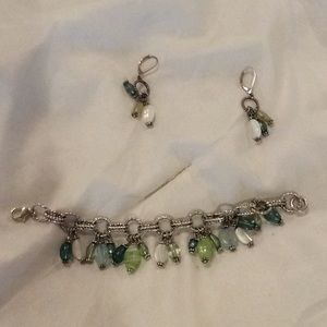 Green earring and bracelet set